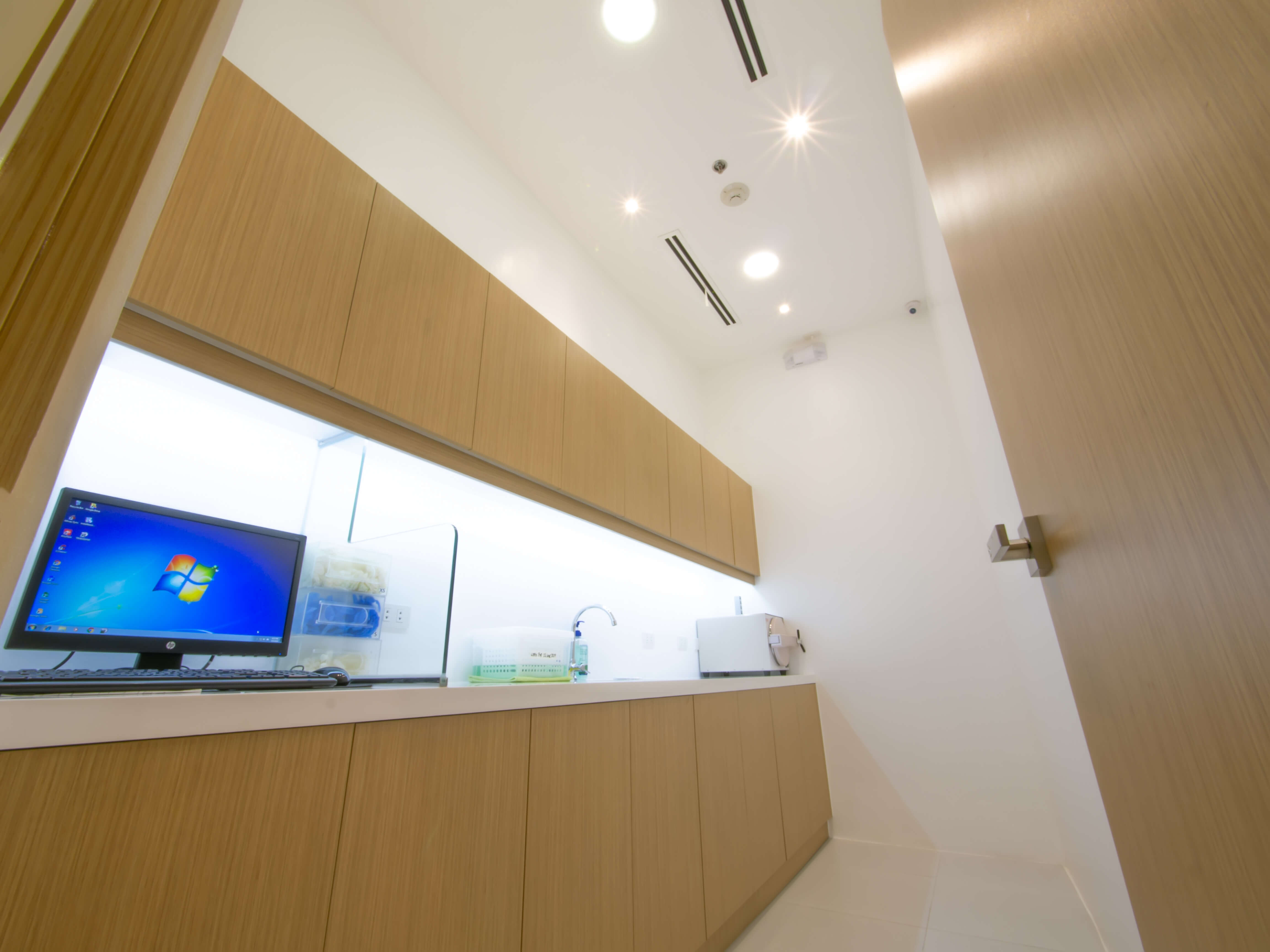 novodental 
                                                                    sterilization room